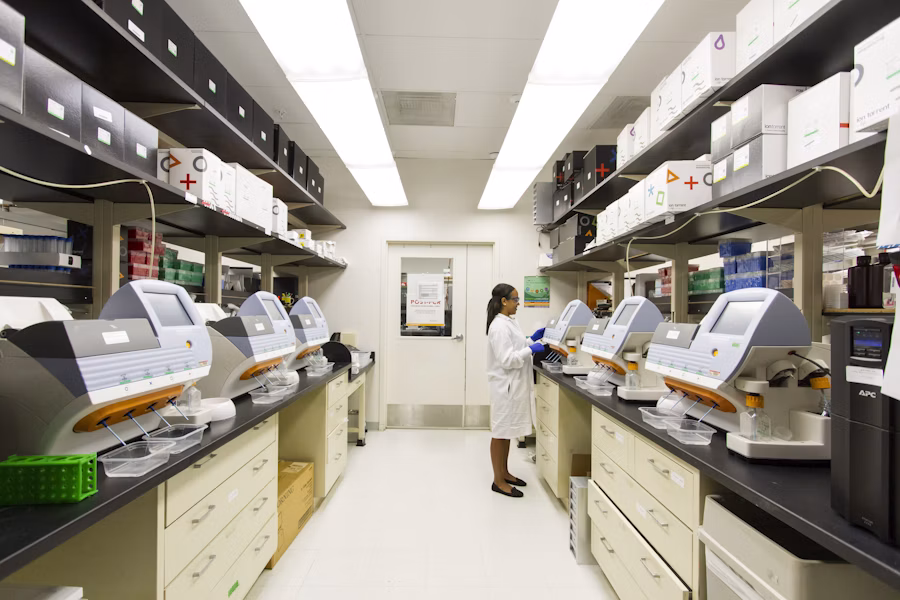 Food laboratory testing
